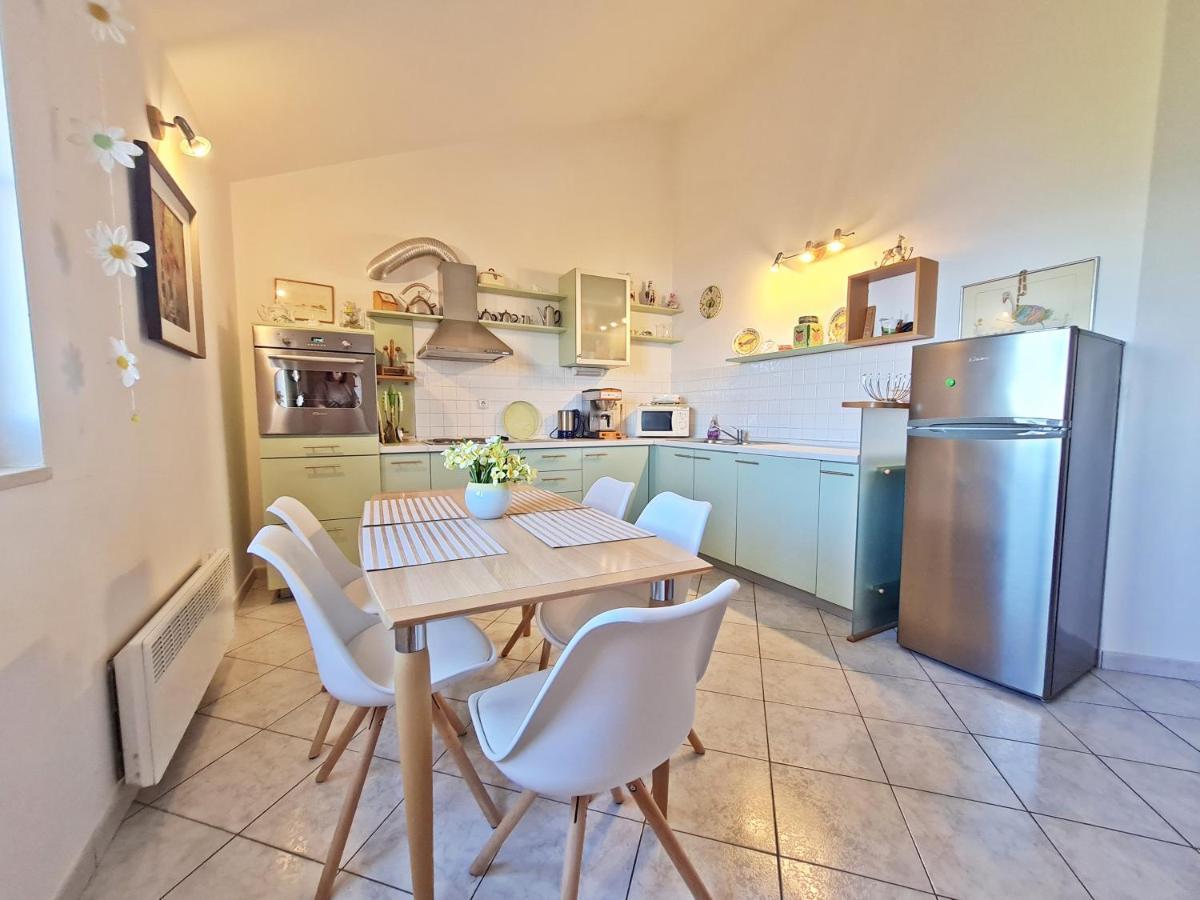 Apartment Ivana Borak Omis Luaran gambar