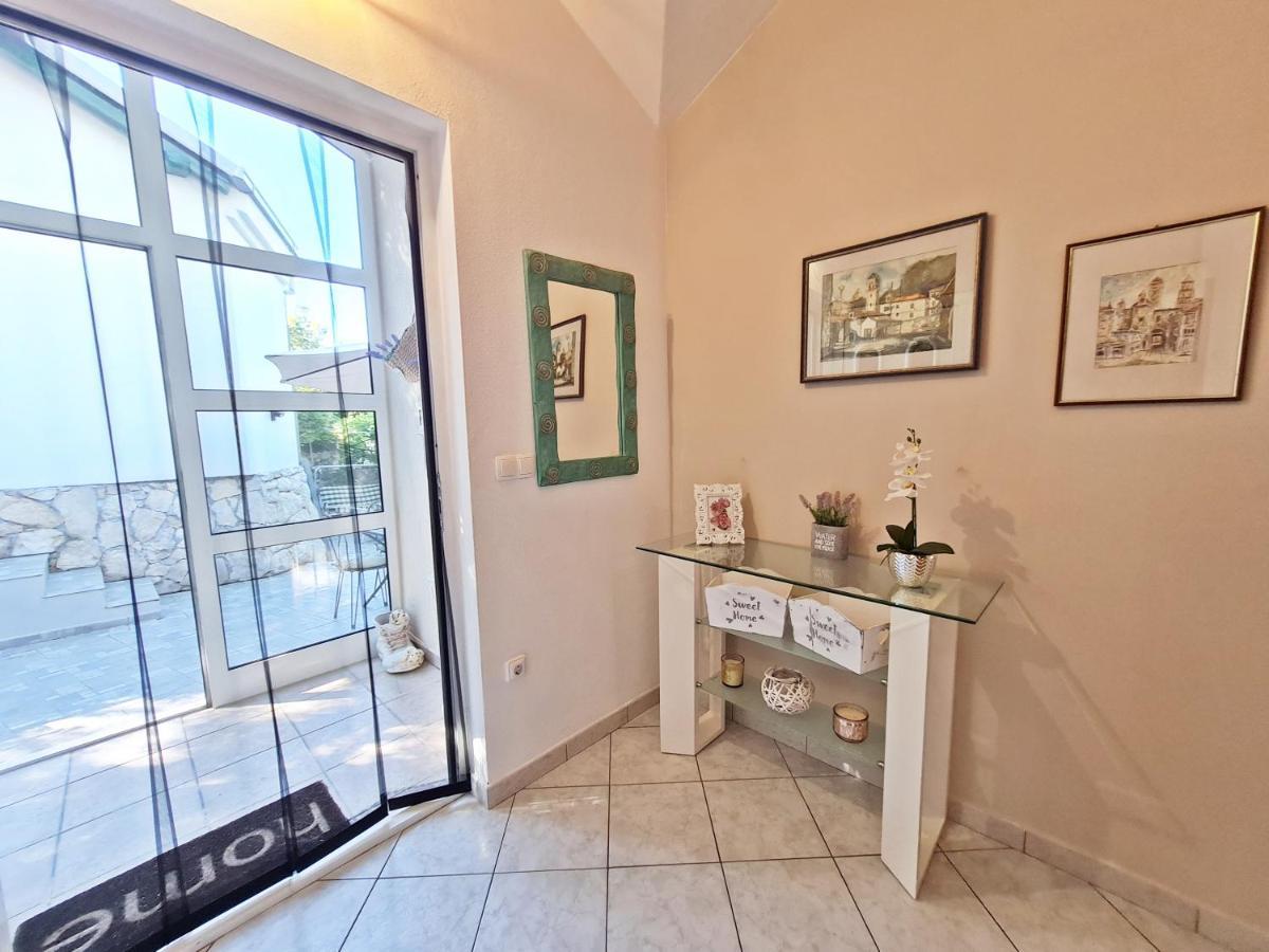 Apartment Ivana Borak Omis Luaran gambar