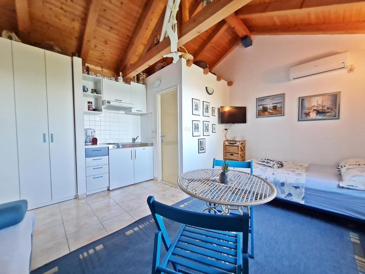 Apartment Ivana Borak Omis Luaran gambar